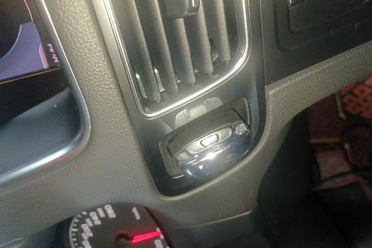 Used Audi Q5 2012 2.0TFSI Dynamic Edition Interior 1