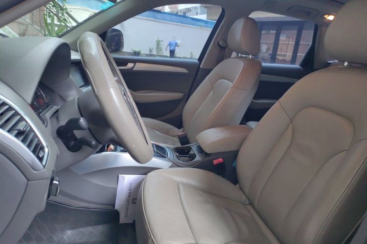 Used Audi Q5 2012 2.0TFSI Technology Model Left Front Seat