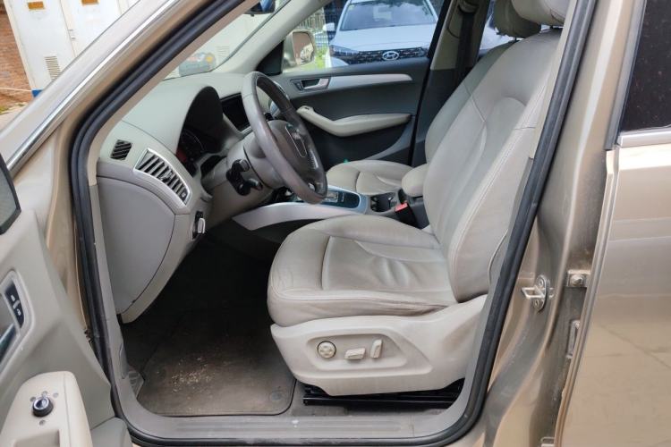 Used Audi Q5 2012 2.0TFSI Technology Model Left Front Seat