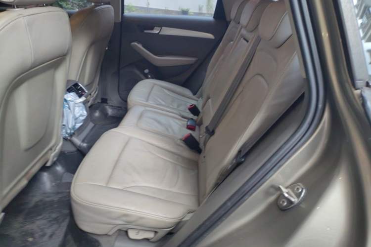 Used Audi Q5 2012 2.0TFSI Technology Model Left Rear Seat
