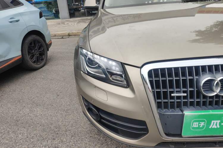 Used Audi Q5 2012 2.0TFSI Technology Model Right Front Headlight