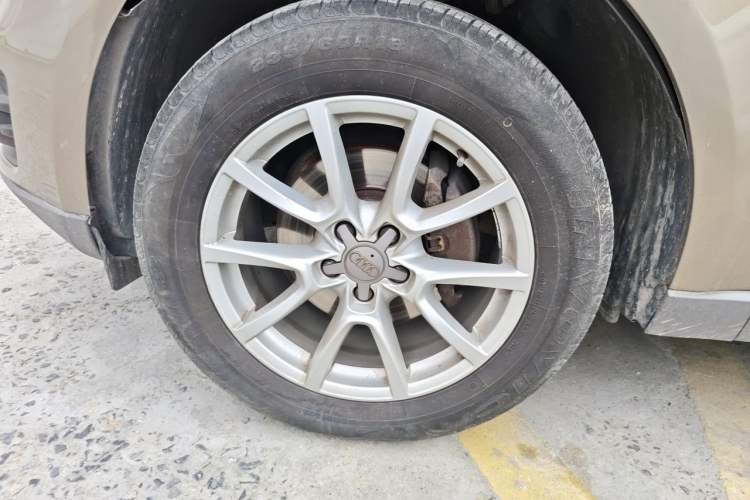 Used Audi Q5 2012 2.0TFSI Comfort Version Right Front Wheel Hub