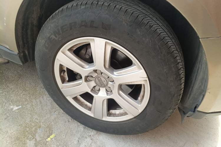 Used Audi Q5 2012 2.0TFSI Trendy Edition Right Front Wheel Hub