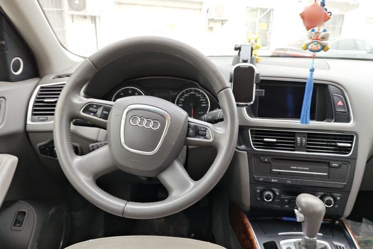 Used Audi Q5 2012 2.0TFSI Comfort Version Steering Wheel