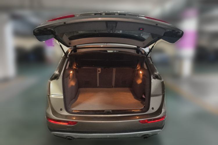 Used Audi Q5 2012 2.0TFSI Comfort Version Trunk