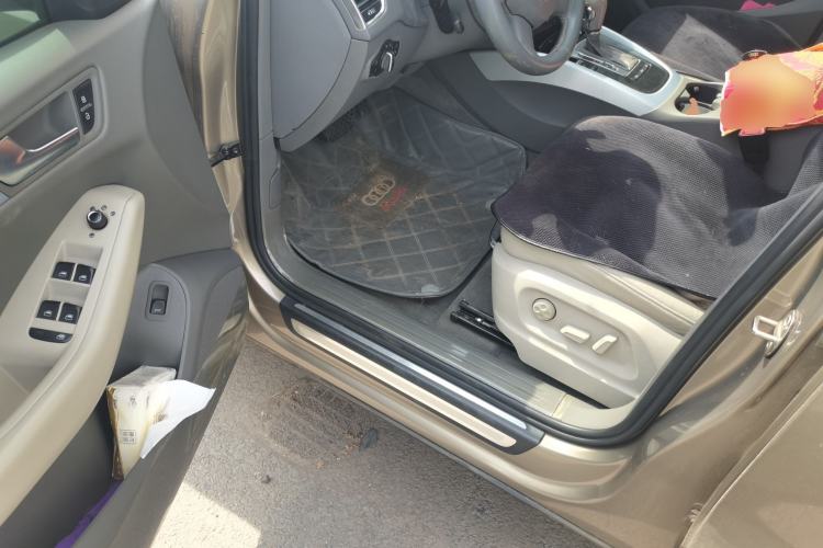 Used Audi Q5 2012 2.0TFSI Technology Model Driver Seat