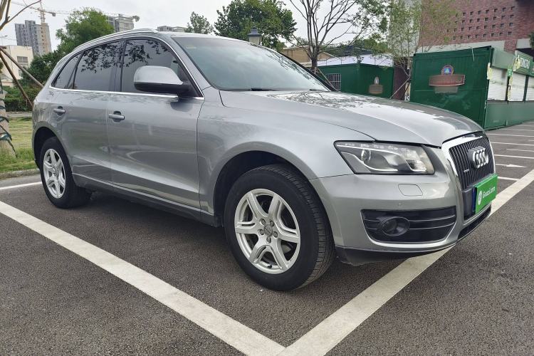 Used Audi Q5 2012 2.0TFSI Technology Model Exterior 9