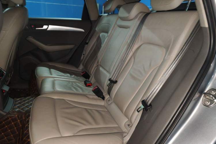 Used Audi Q5 2012 2.0TFSI Technology Model Left Rear Seat