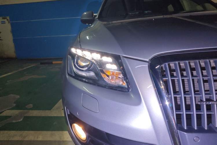 Used Audi Q5 2012 2.0TFSI Technology Model Right Front Headlight