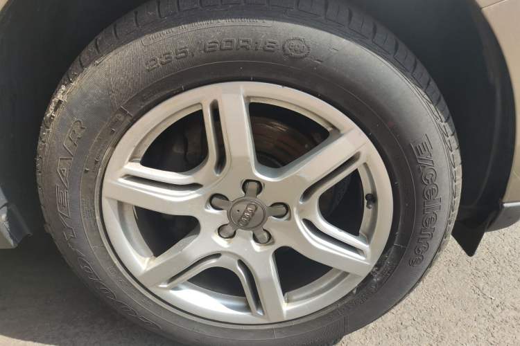 Used Audi Q5 2012 2.0TFSI Technology Model Right Front Wheel Hub