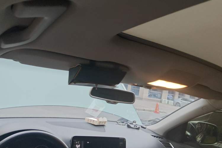 Used Audi Q5 2012 2.0TFSI Comfort Version Headliner