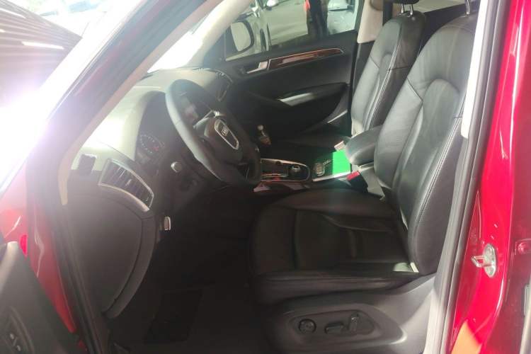 Used Audi Q5 2012 2.0TFSI Comfort Version Left Front Seat