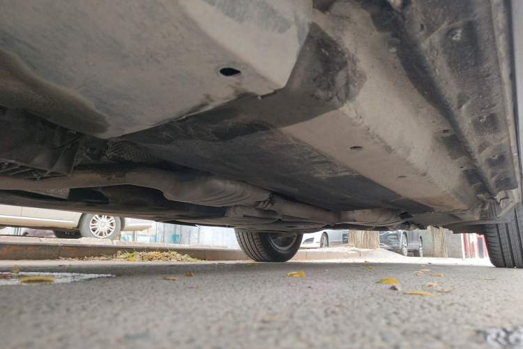 Used Audi Q5 2012 2.0TFSI hybrid Chassis Front Left