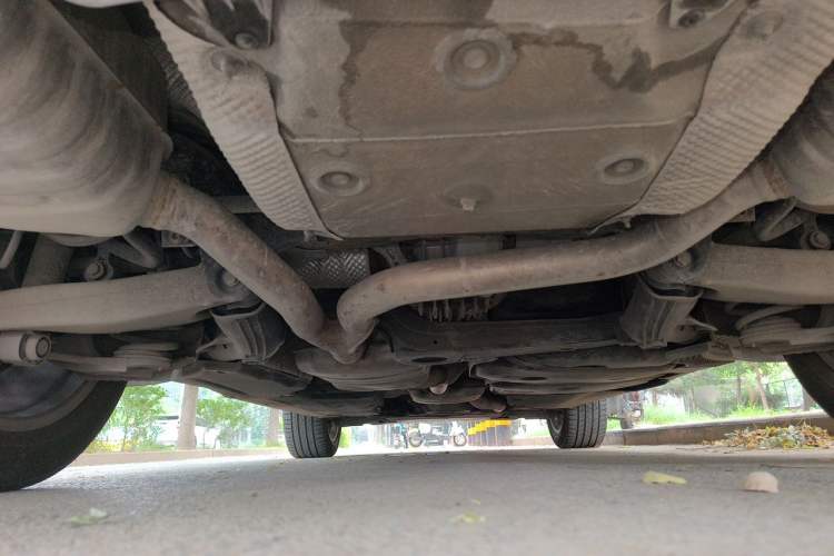 Used Audi Q5 2012 2.0TFSI hybrid Chassis Rear