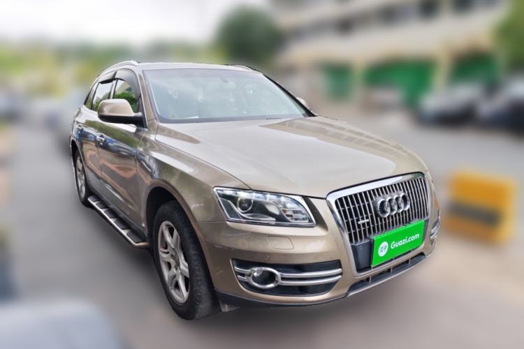 Used Audi Q5 2012 2.0TFSI Technology Model Front Right 45 Deg