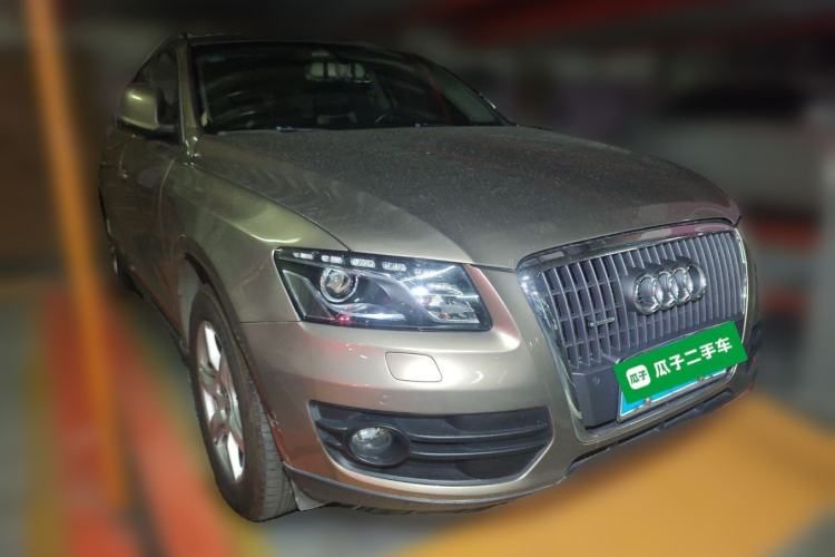 Used Audi Q5 2012 2.0TFSI Technology Model Front Right 45 Deg