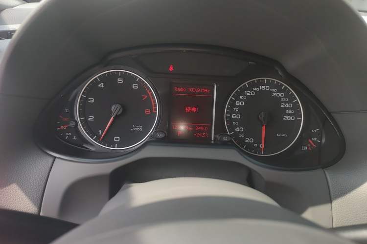 Used Audi Q5 2012 2.0TFSI Technology Model Instrument Cluster