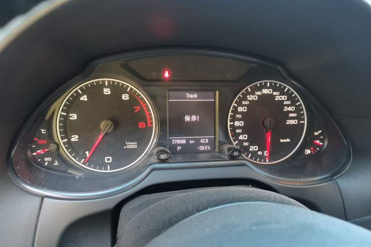 Used Audi Q5 2012 2.0TFSI Comfort Version Instrument Cluster