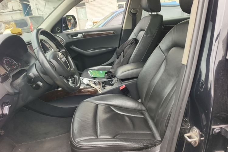 Used Audi Q5 2012 2.0TFSI Comfort Version Left Front Seat