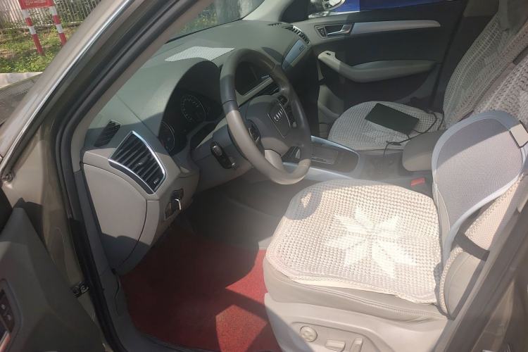 Used Audi Q5 2012 2.0TFSI Technology Model Left Front Seat