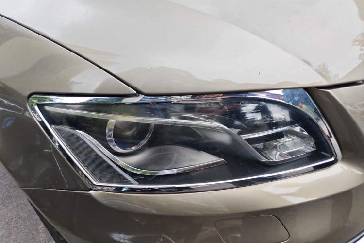 Used Audi Q5 2012 2.0TFSI Technology Model Right Front Headlight