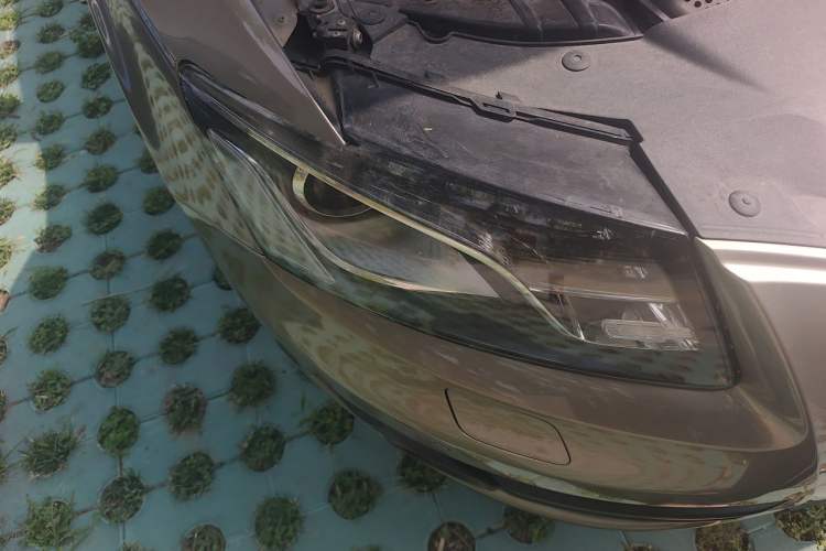 Used Audi Q5 2012 2.0TFSI Technology Model Right Front Headlight
