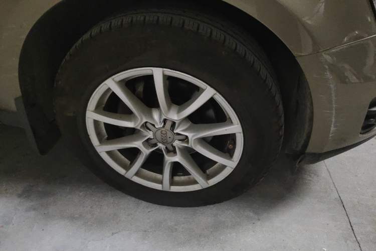 Used Audi Q5 2012 2.0TFSI Comfort Version Right Front Wheel Hub