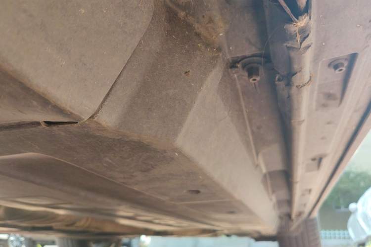 Used Audi Q5 2012 2.0TFSI Technology Model Chassis Front Left