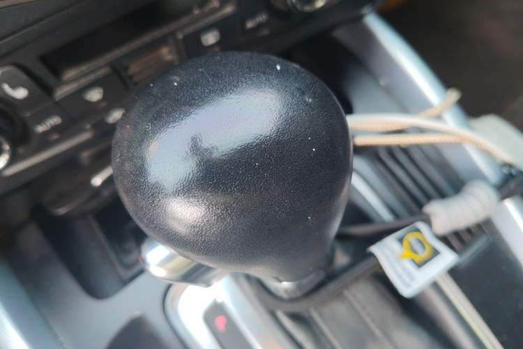 Used Audi Q5 2012 2.0TFSI Technology Model Gear Lever