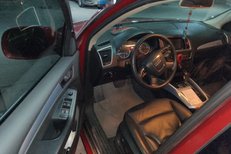 Used Audi Q5 2012 2.0TFSI Technology Model Driver Seat