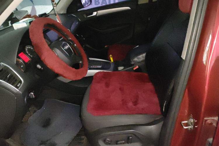 Used Audi Q5 2012 2.0TFSI Trendy Edition Driver Seat