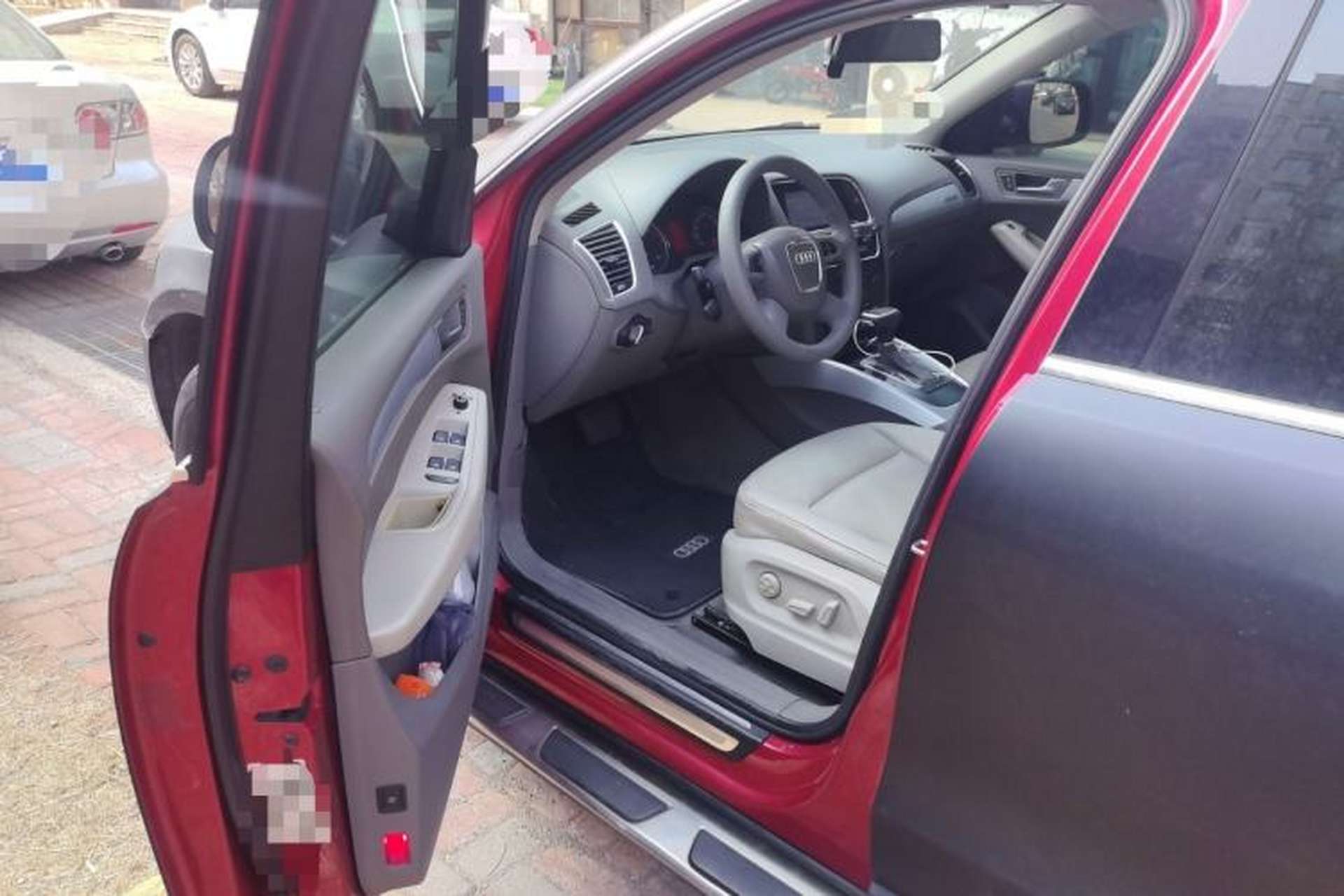 Used Audi Q5 2012 2.0TFSI Technology Model Driver Seat
