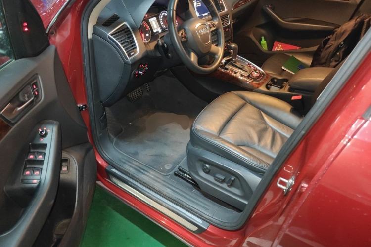 Used Audi Q5 2012 2.0TFSI Comfort Version Driver Seat
