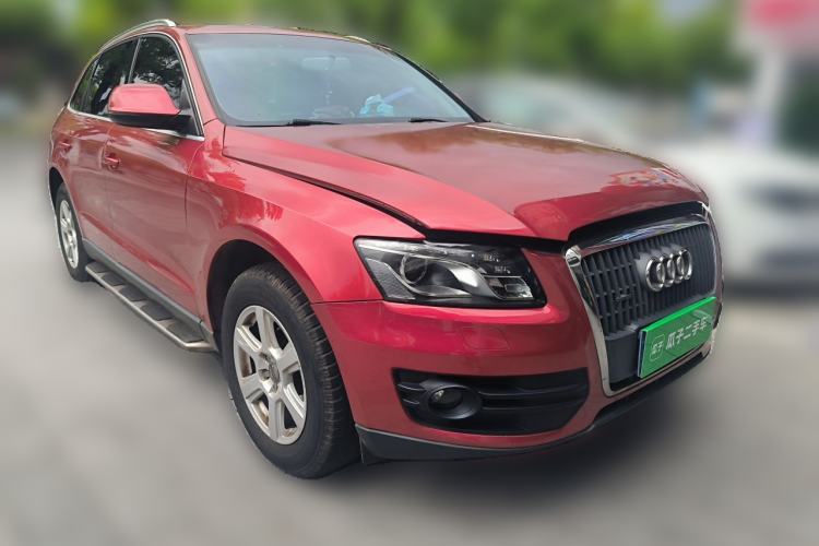 Used Audi Q5 2012 2.0TFSI Trendy Edition Front Right 45 Deg
