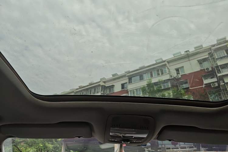 Used Audi Q5 2012 2.0TFSI Comfort Version Headliner