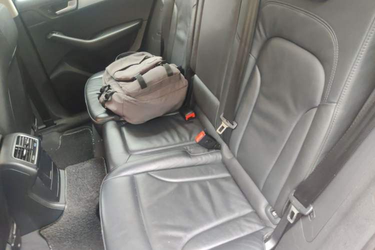 Used Audi Q5 2012 2.0TFSI Comfort Version Left Rear Seat