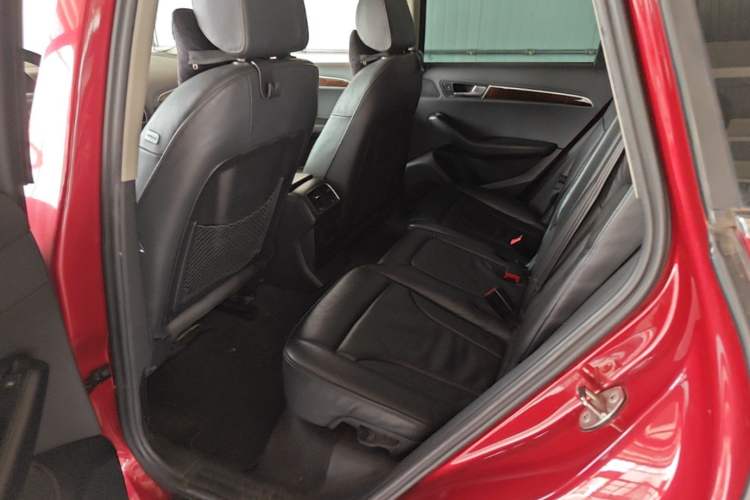 Used Audi Q5 2012 2.0TFSI Comfort Version Left Rear Seat