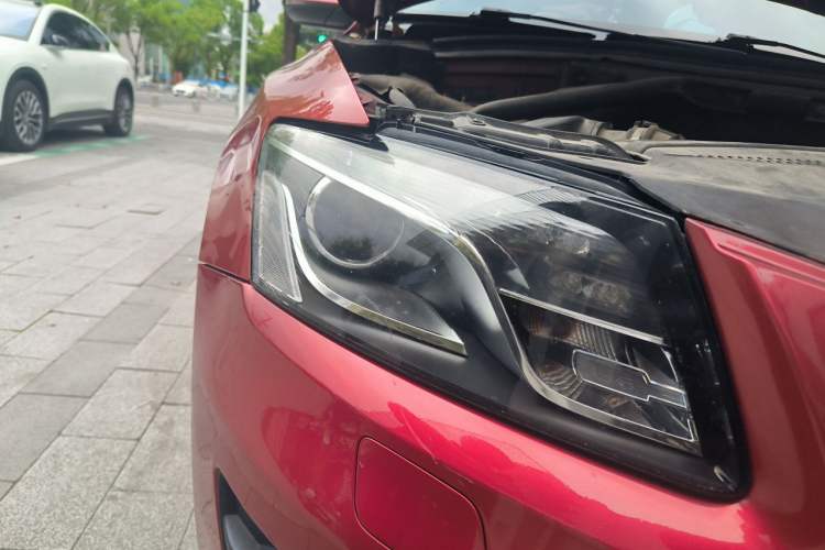 Used Audi Q5 2012 2.0TFSI Trendy Edition Right Front Headlight