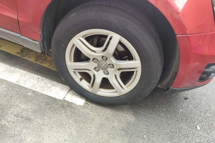 Used Audi Q5 2012 2.0TFSI Technology Model Right Front Wheel Hub
