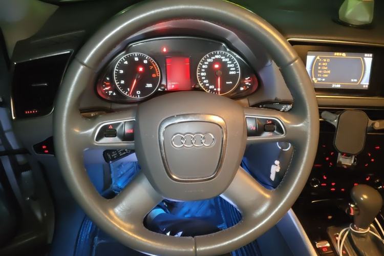 Used Audi Q5 2012 2.0TFSI Technology Model Steering Wheel