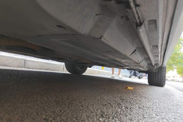 Used Audi Q5 2012 2.0TFSI Technology Model Chassis Front Left
