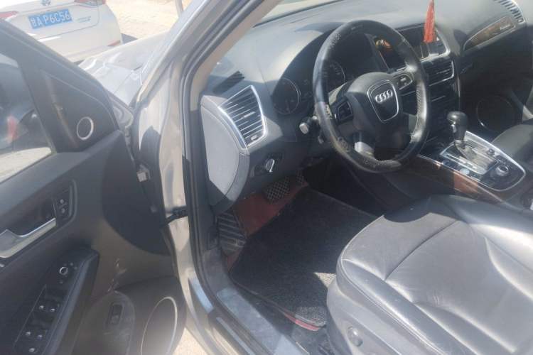Used Audi Q5 2012 2.0TFSI Comfort Version Driver Seat