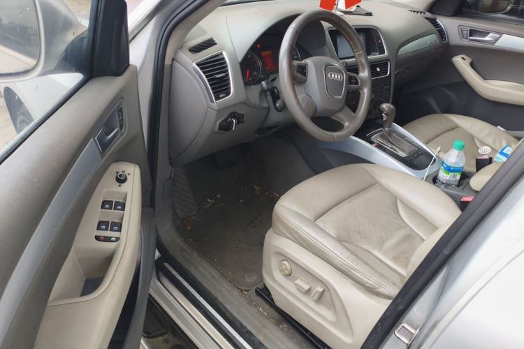 Used Audi Q5 2012 2.0TFSI Technology Model Driver Seat