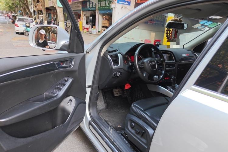 Used Audi Q5 2012 2.0TFSI Technology Model Driver Seat