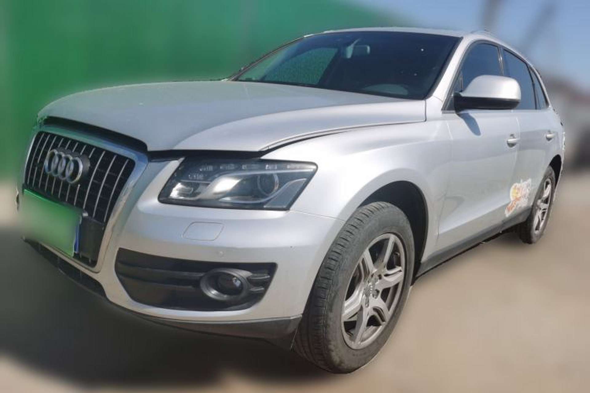Used Audi Q5 2012 2.0TFSI Technology Model Front Left 45 Deg