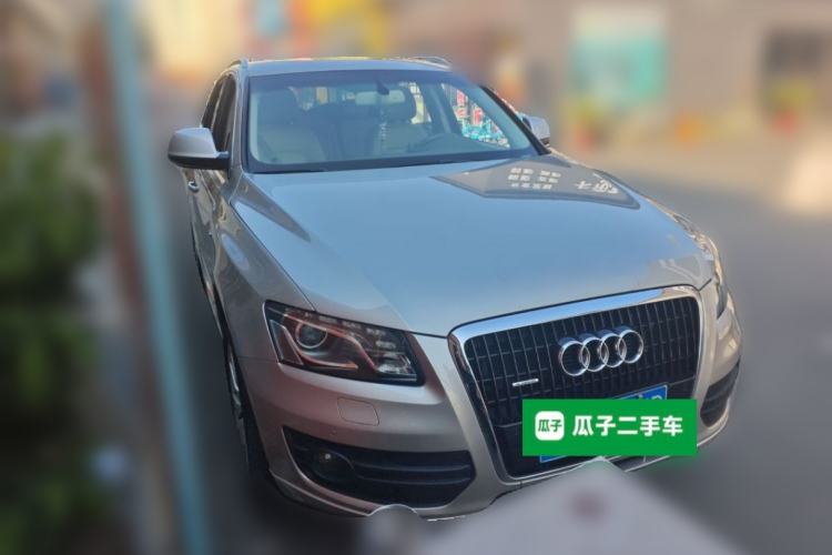 Used Audi Q5 2012 2.0TFSI hybrid Front Right 45 Deg