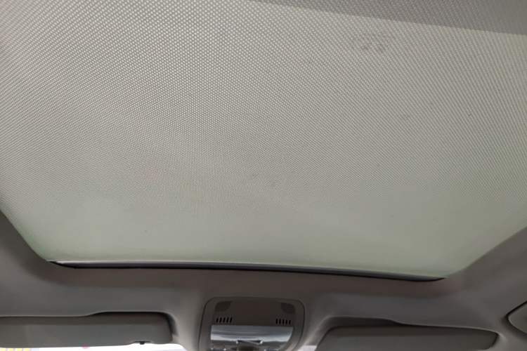 Used Audi Q5 2012 2.0TFSI Comfort Version Headliner