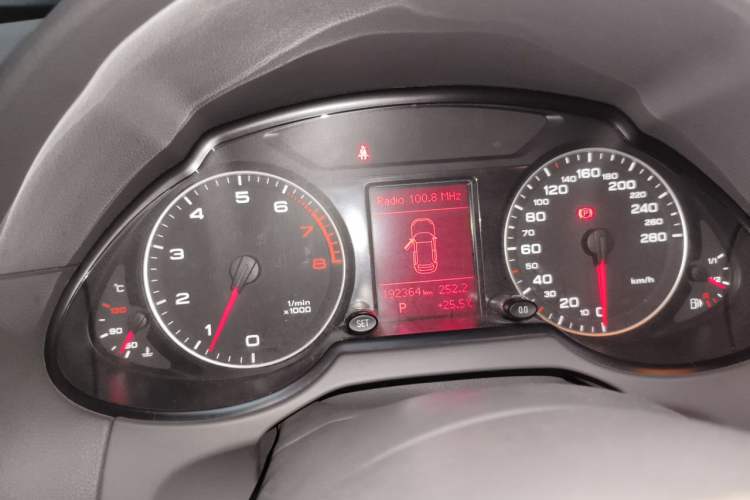 Used Audi Q5 2012 2.0TFSI Technology Model Instrument Cluster