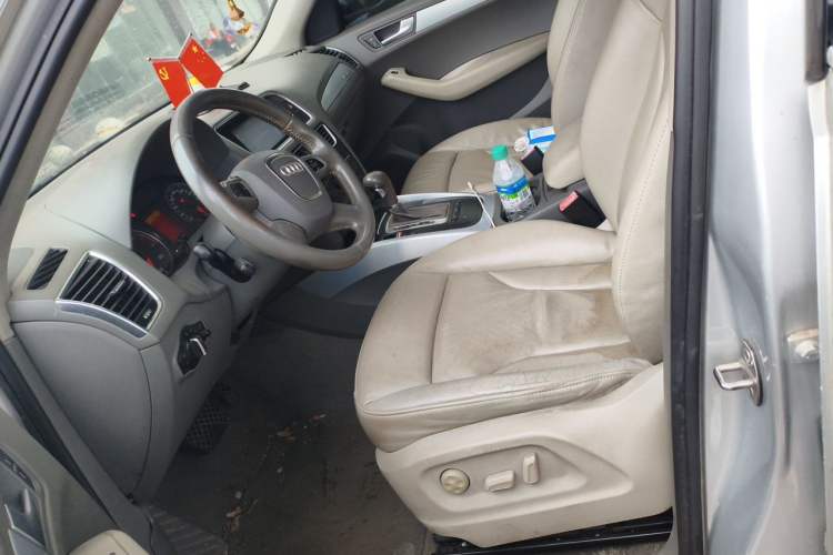 Used Audi Q5 2012 2.0TFSI Technology Model Left Front Seat