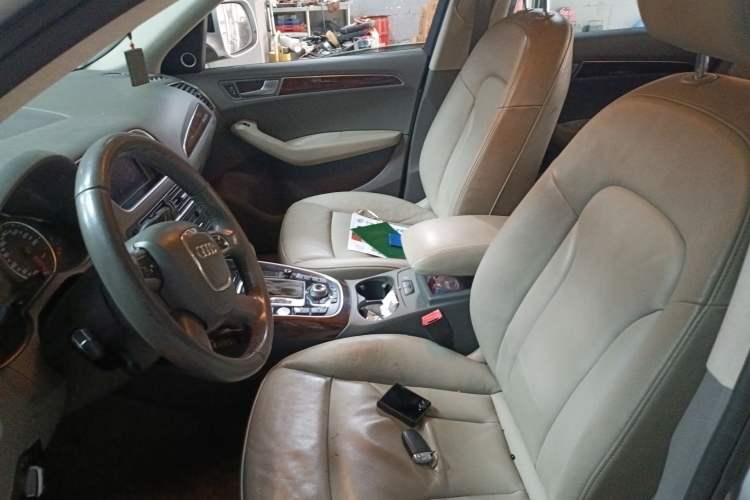 Used Audi Q5 2012 2.0TFSI Comfort Version Left Front Seat
